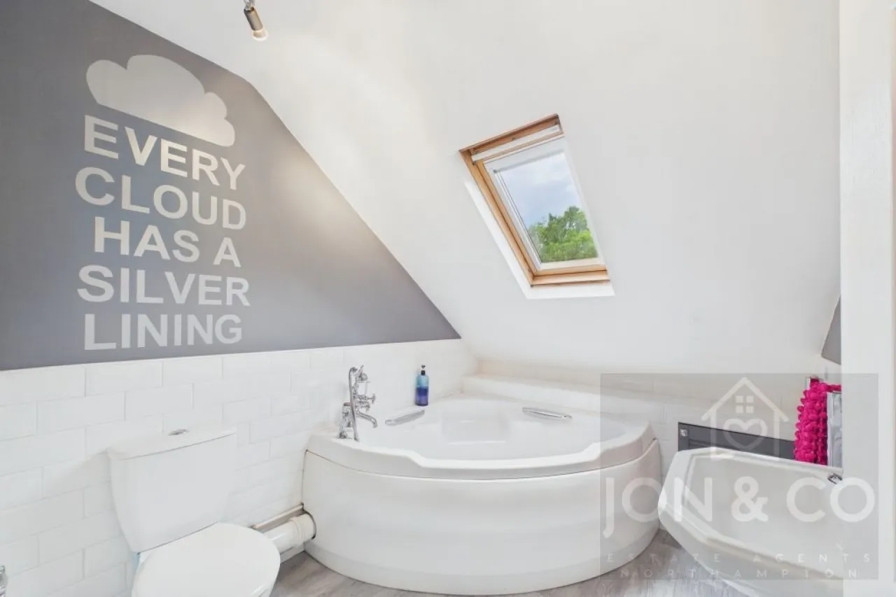 Moulton Way South, Moulton, NN3, photo 23