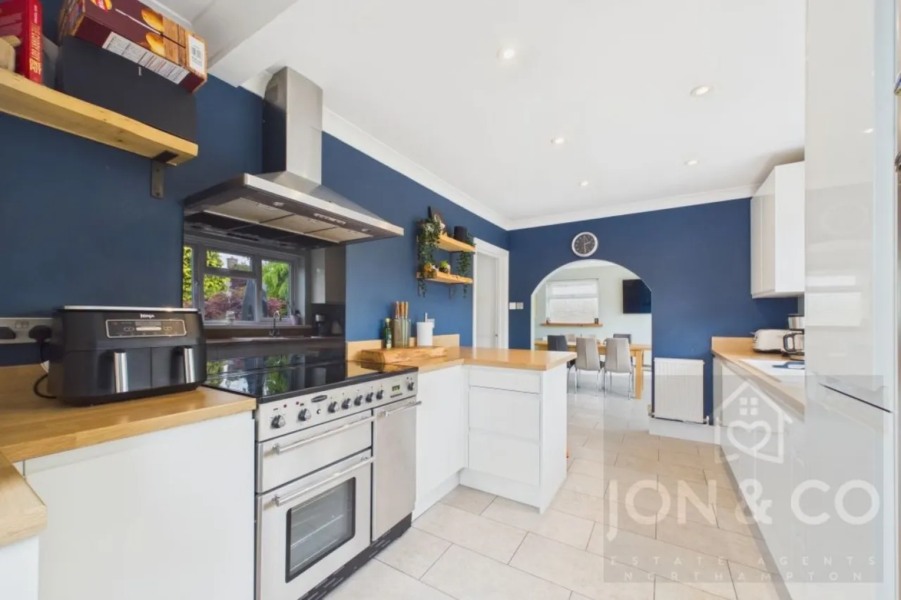 Moulton Way South, Moulton, NN3, photo 9