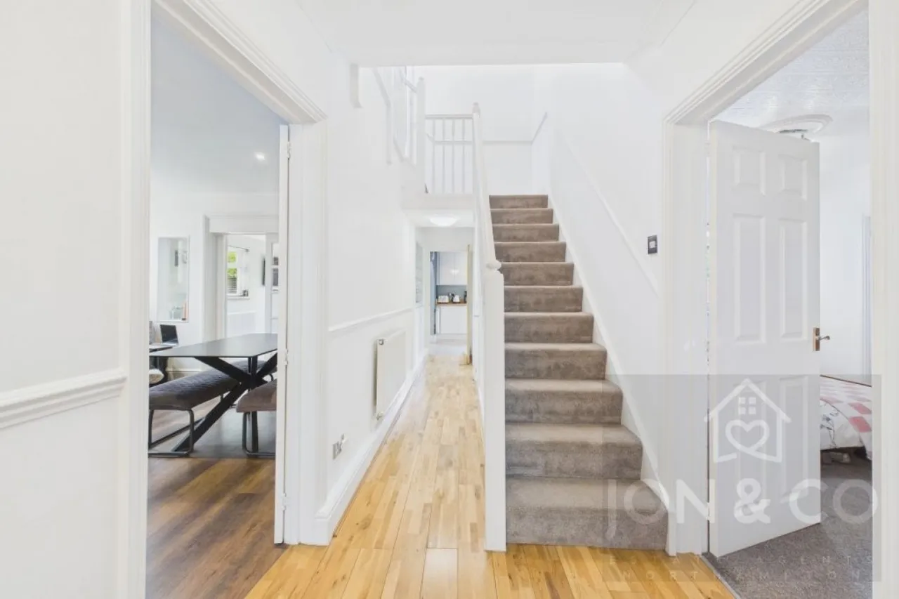 Moulton Way South, Moulton, NN3, photo 15