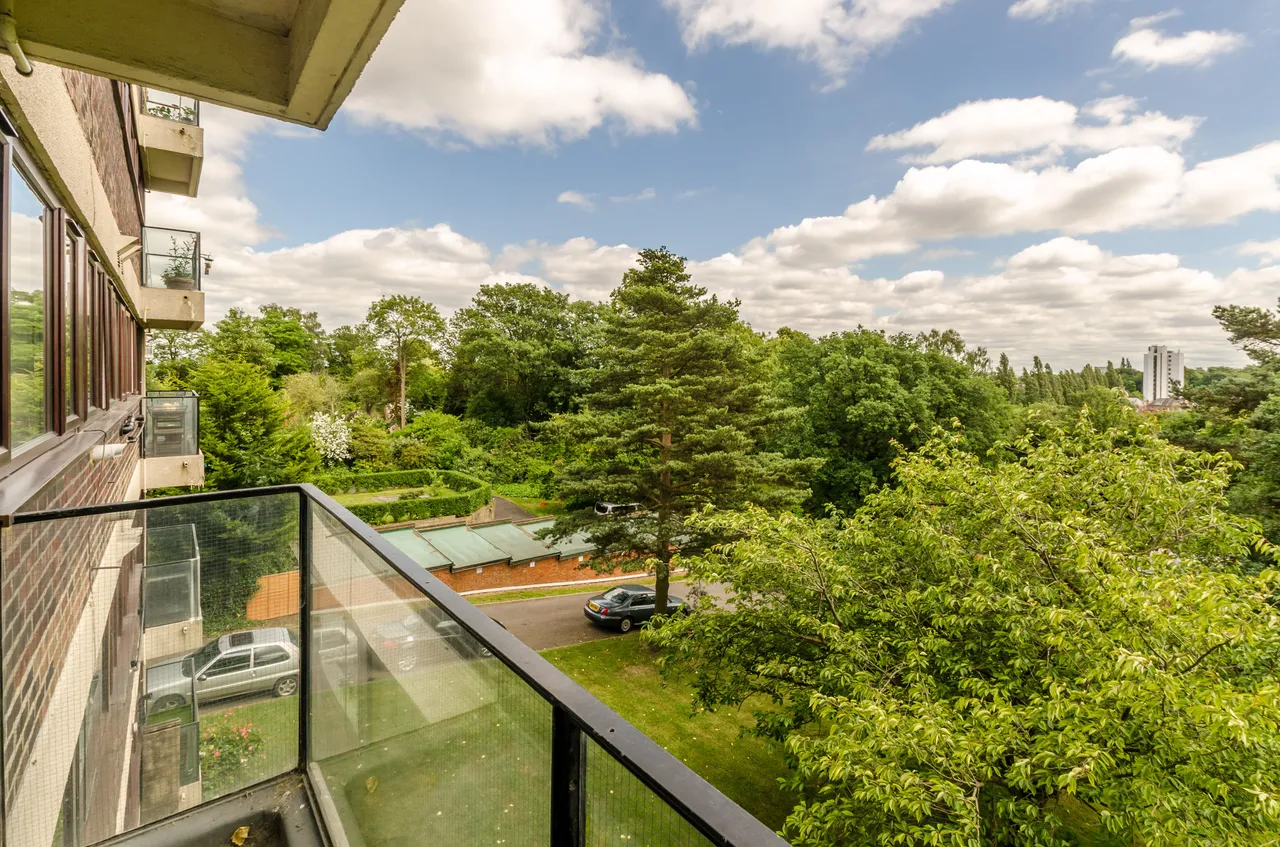 Flat 11, 66 Shepherds Hill, London, photo 4