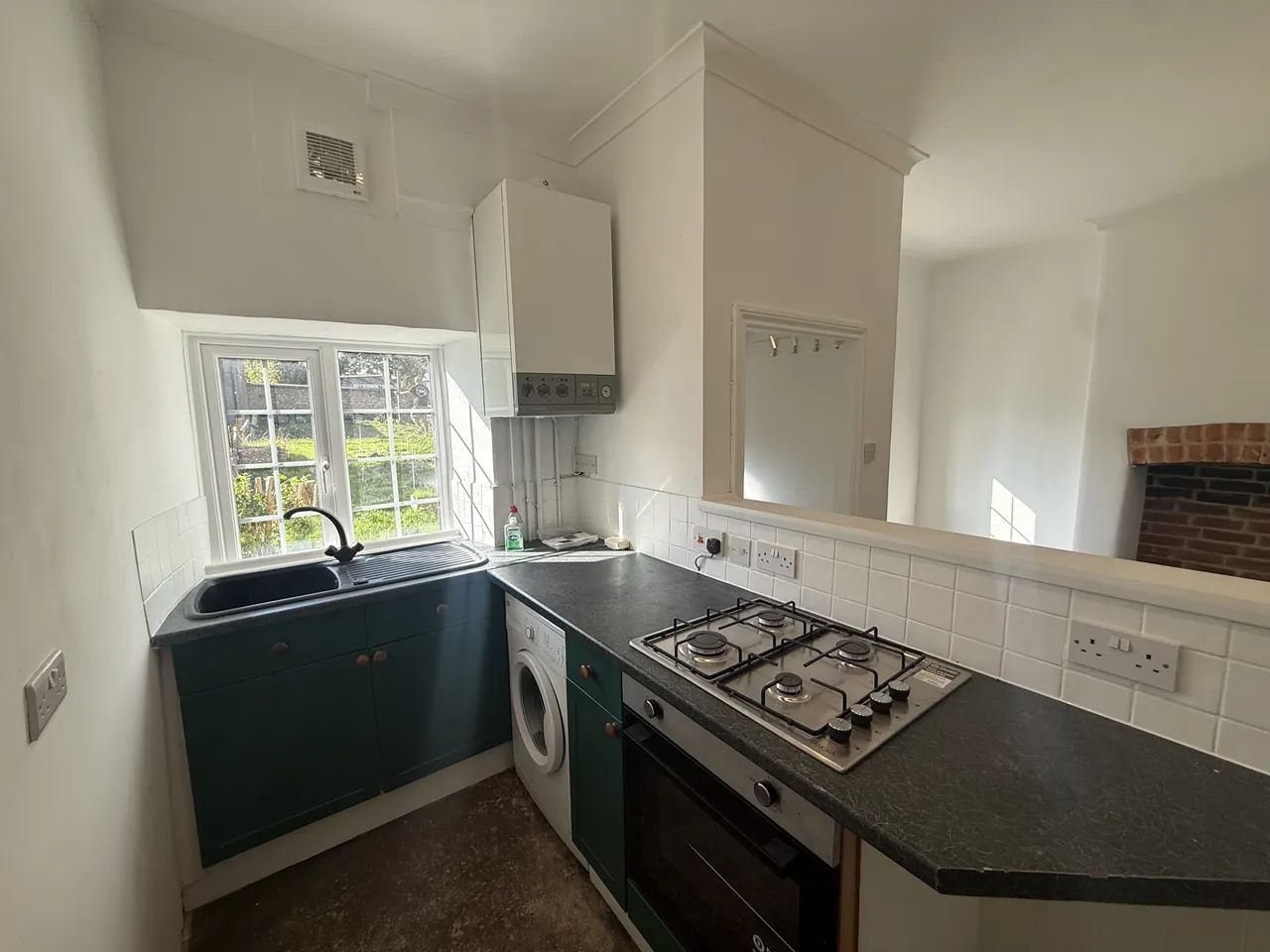 Henhayes Lane, TA18, photo 5