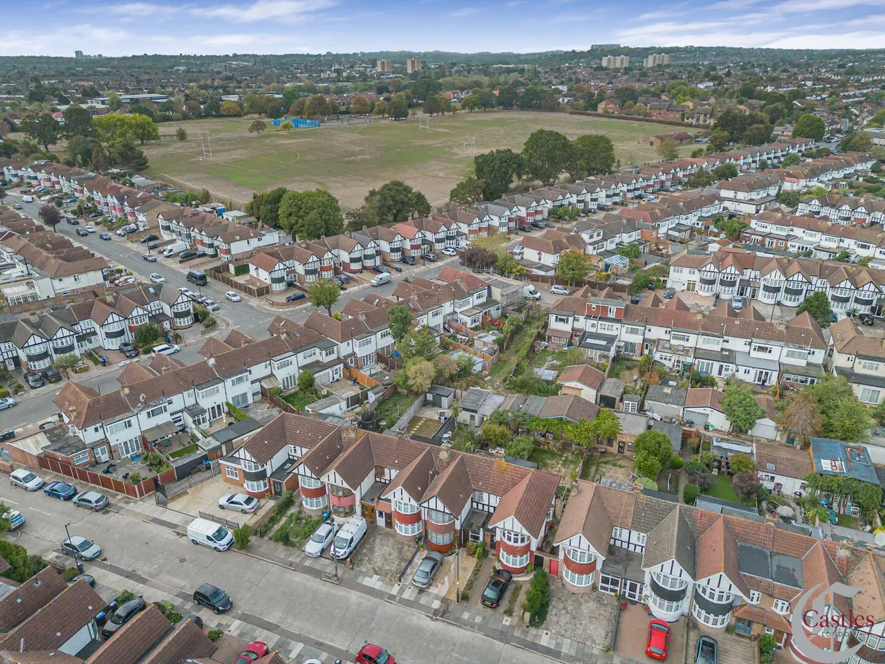 Petersfield Close, N18, photo 21