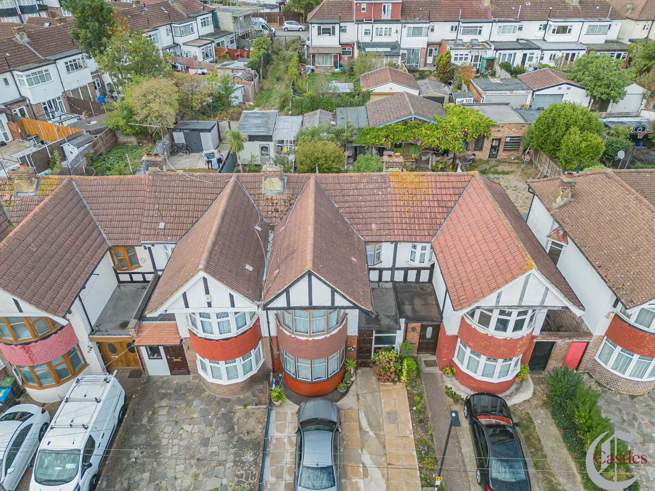 Petersfield Close, N18, photo 25