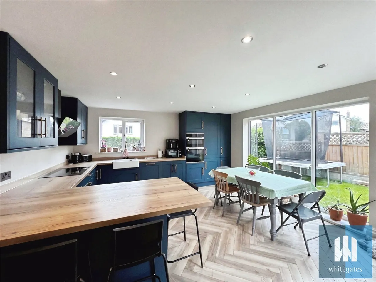 Kings Head Road, Mirfield, WF14, photo 5