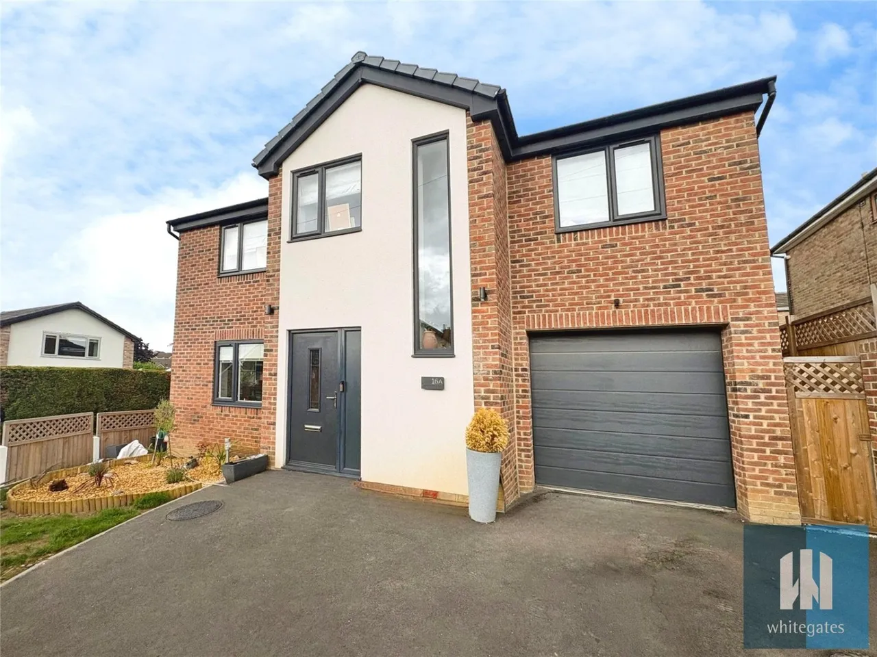Kings Head Road, Mirfield, WF14, photo 2