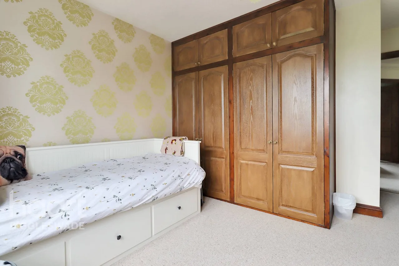 Sutton Road, Eyeworth, SG19, photo 18