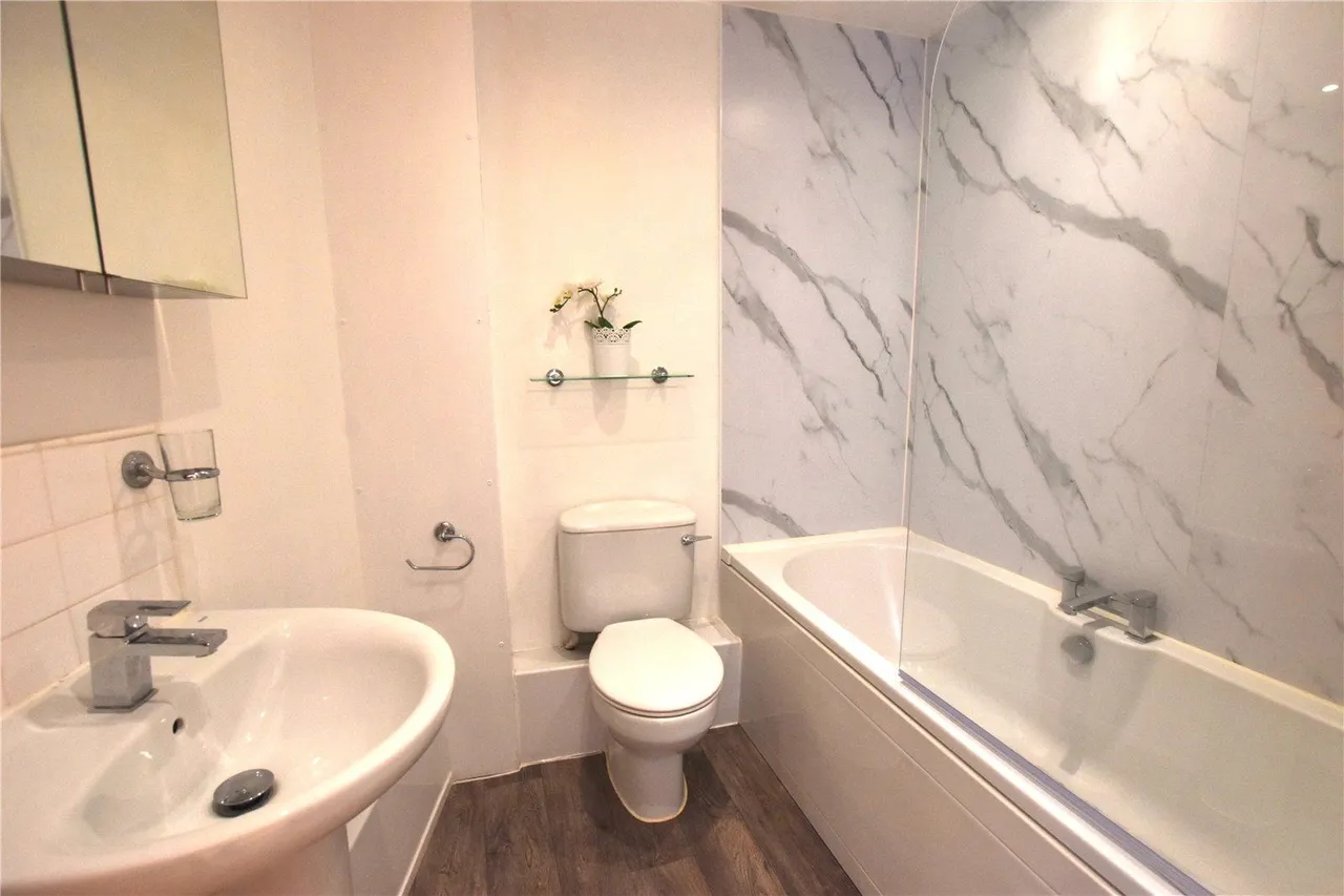 Dock Street, Leeds, LS10, photo 7