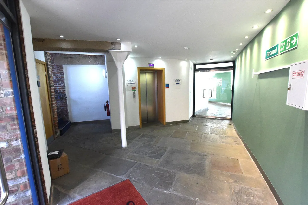 Dock Street, Leeds, LS10, photo 10