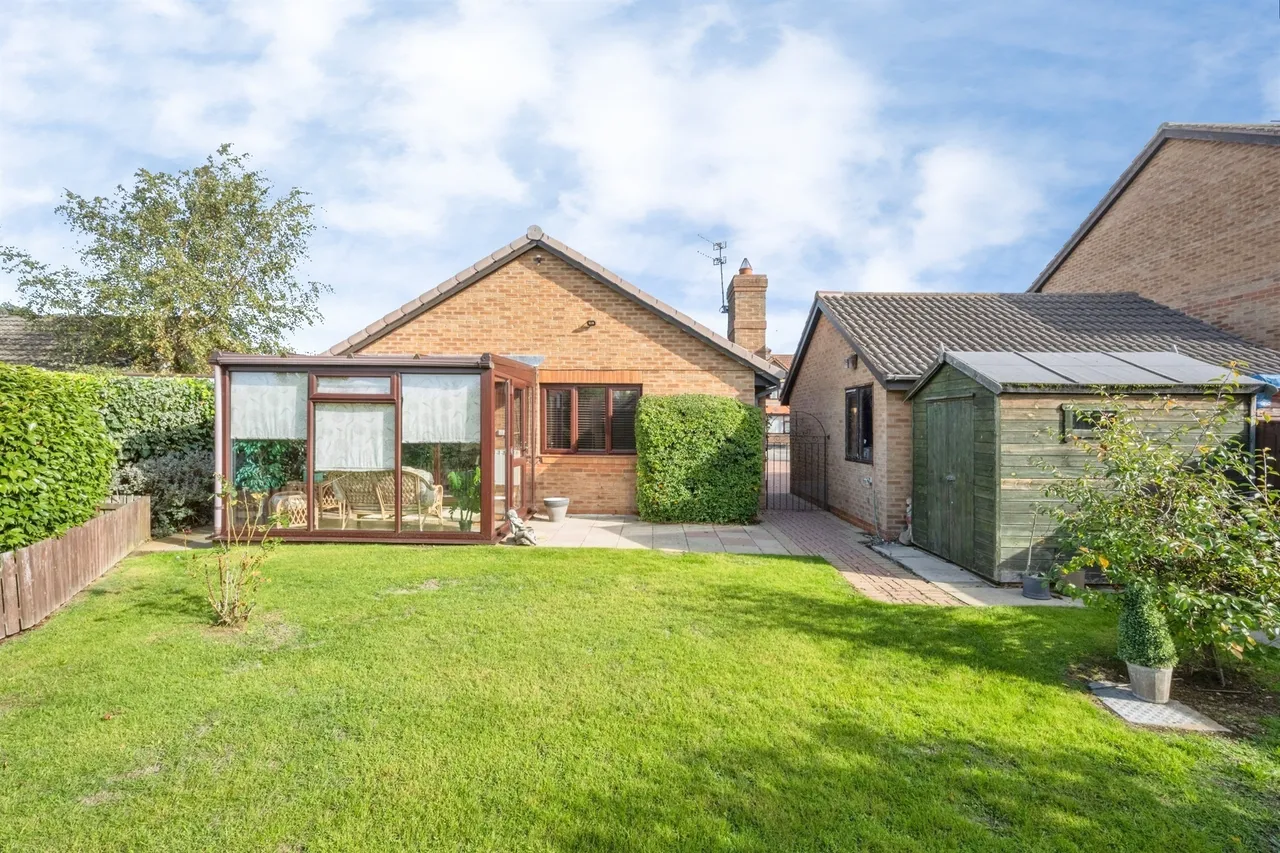 St. Marys Road, Dunsville, DN7, photo 16
