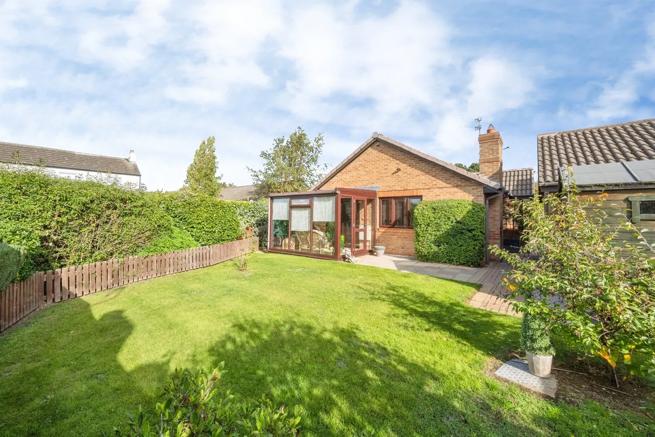 St. Marys Road, Dunsville, DN7, photo 14