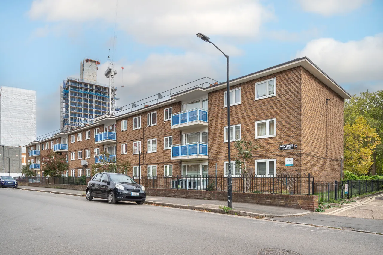 2 bed flat for sale, London, SE15