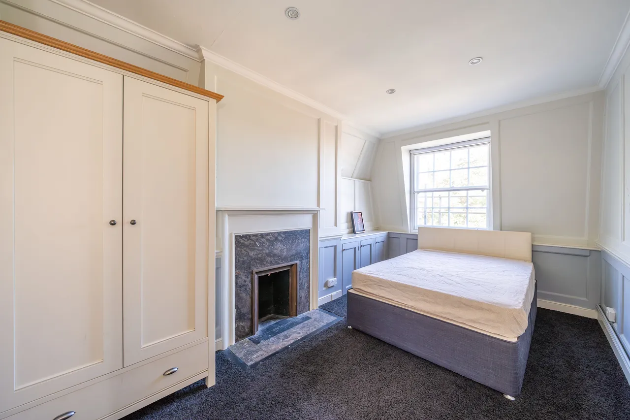 Clapham Common North Side, London, SW4, photo 15