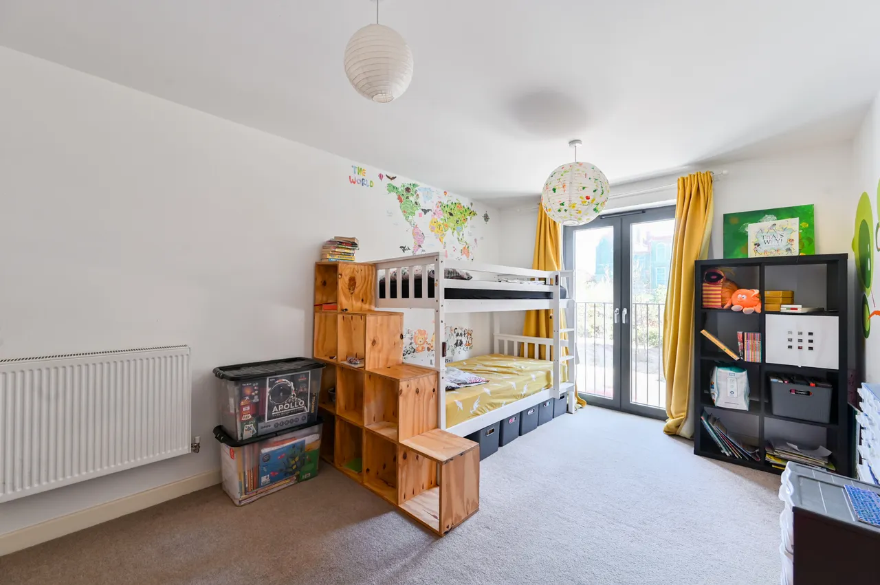 Flat 9, 71 Akerman Road, London, photo 6