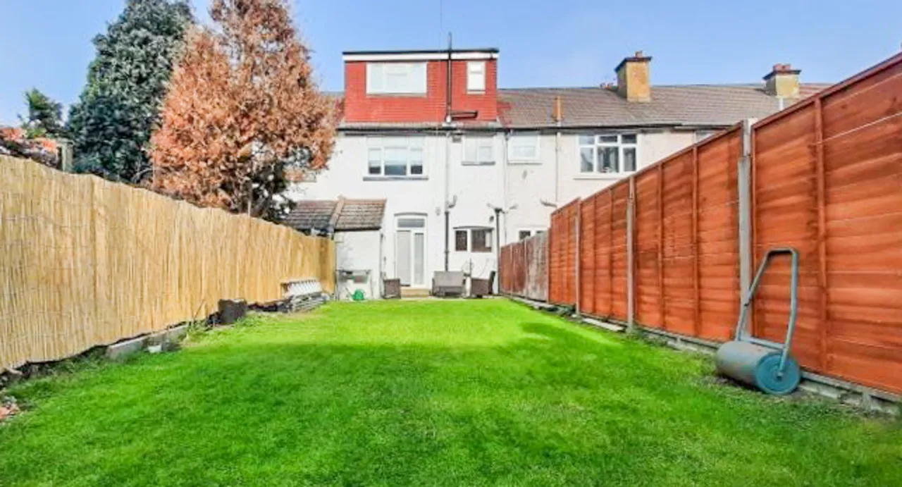 Thornton Heath, CR7, photo 5