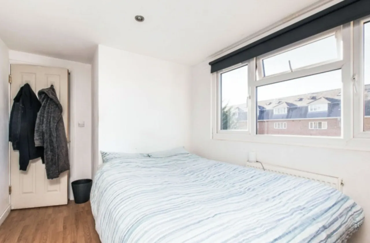 Thornton Heath, CR7, photo 9