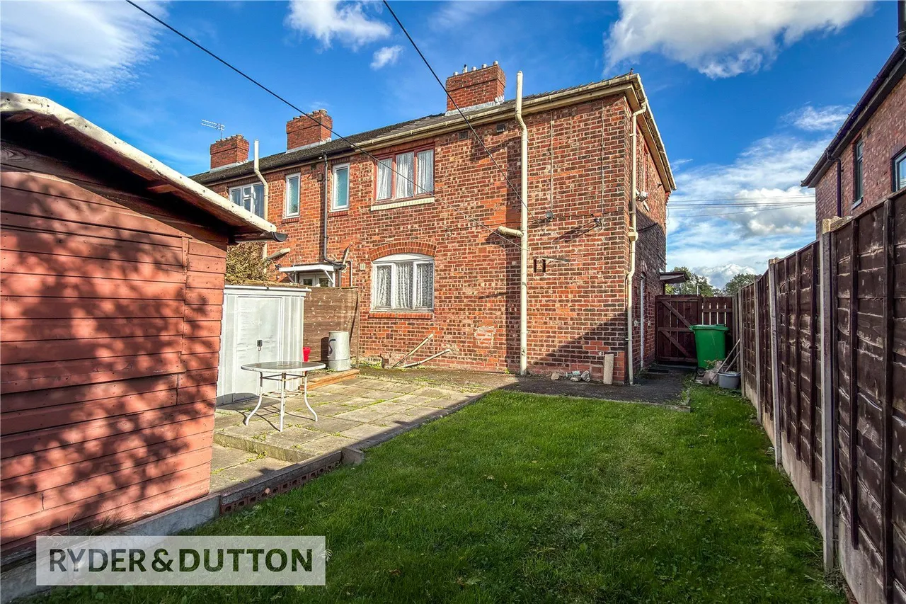 Broadway, New Moston, M40, photo 13