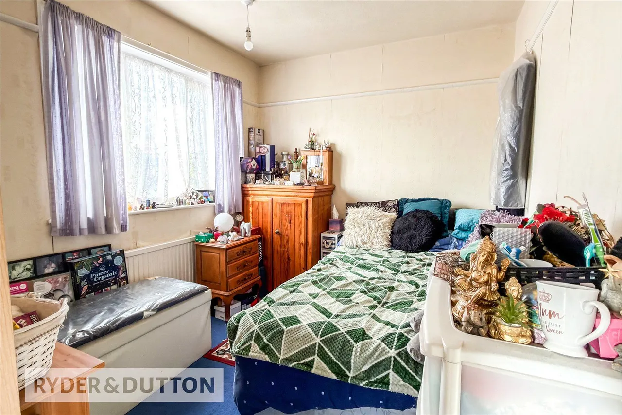 Broadway, New Moston, M40, photo 9