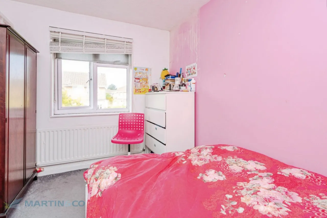 Jasmine Close, Woking, Surrey, photo 9