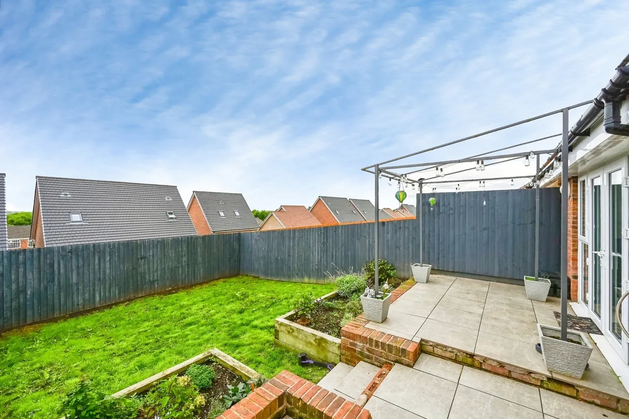 Mountfield Crescent, Liverpool, L25, photo 10