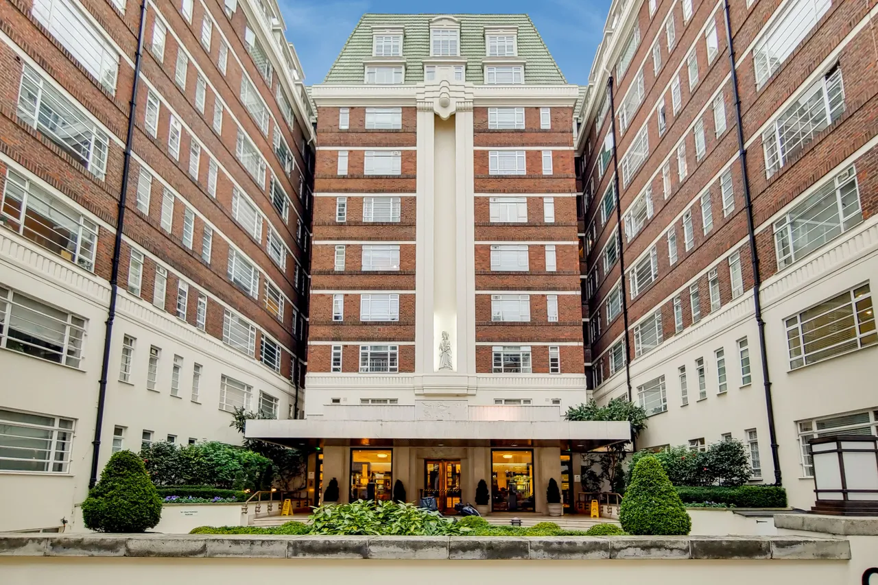 1 bed flat for sale — 3 Nell Gwynn House, Sloane Avenue, London
