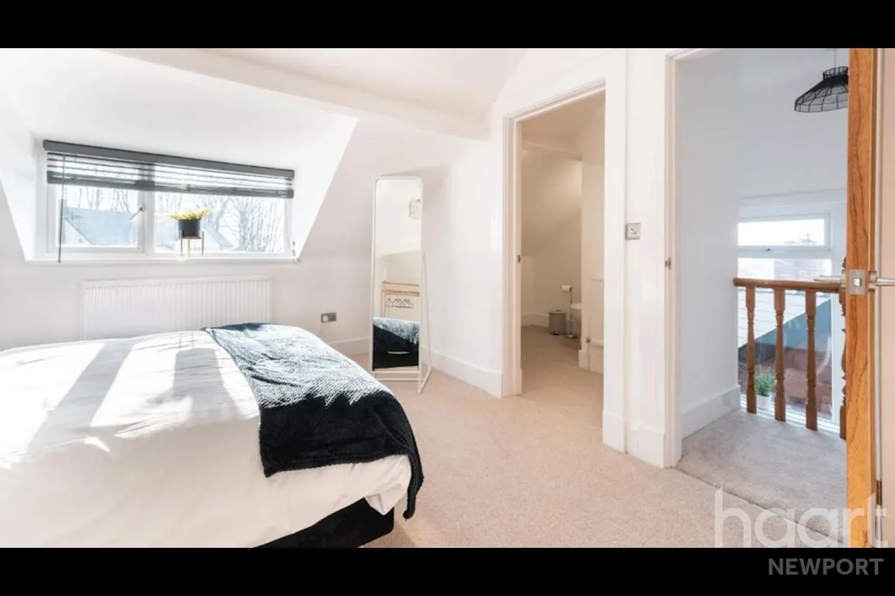 Kensington Place, Newport, NP19, photo 13
