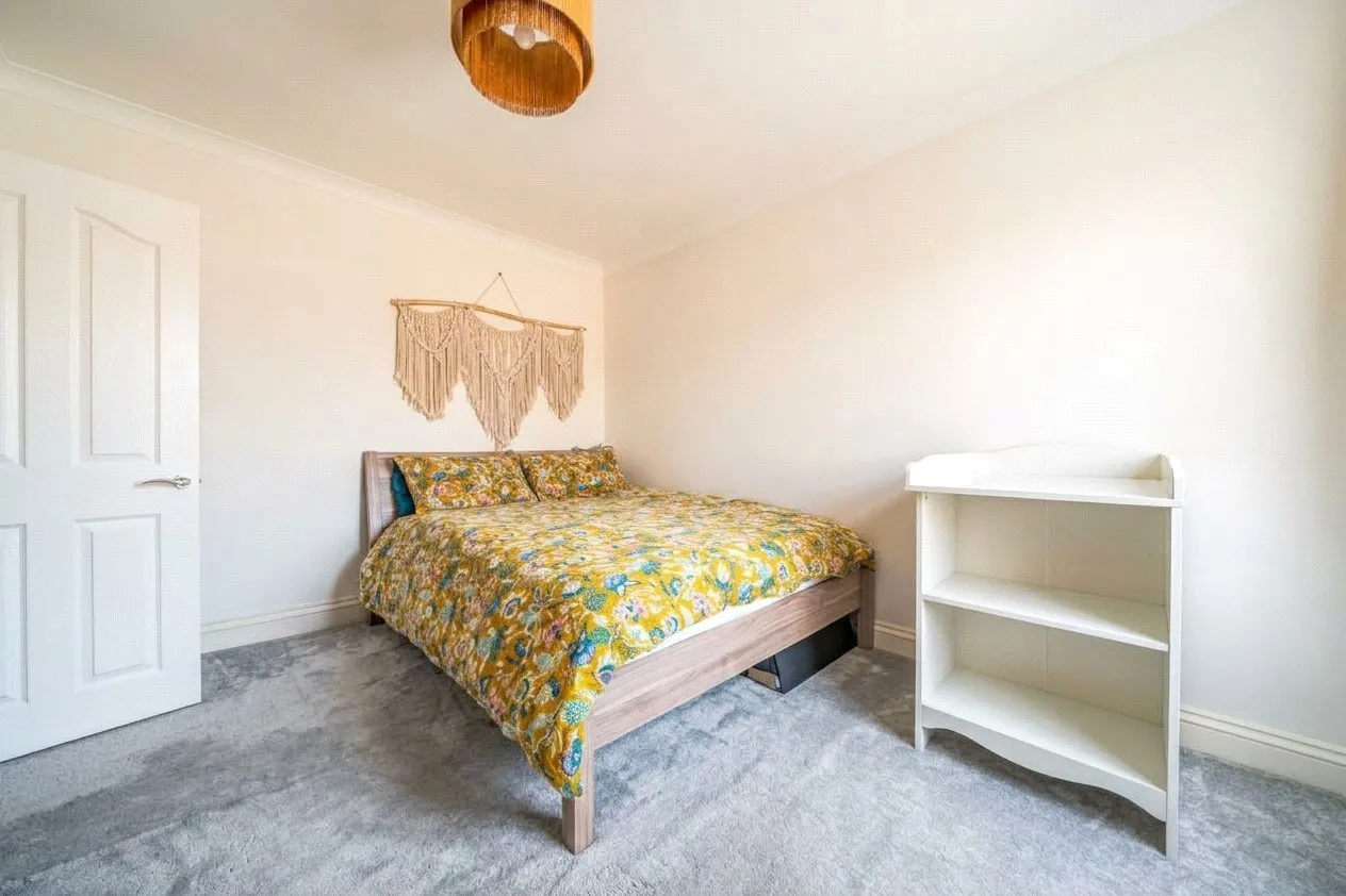 Edgar Road, West Drayton, UB7, photo 6