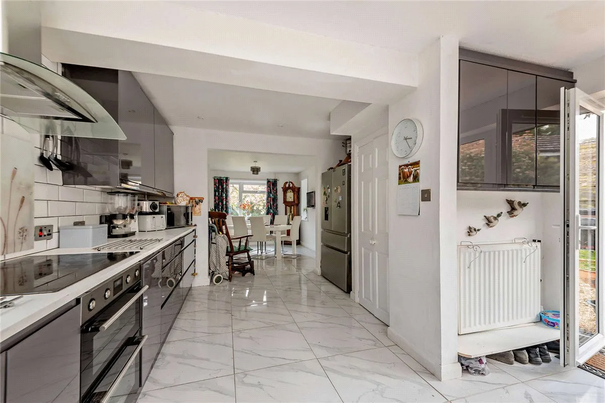 George Street, Kingsclere, RG20, photo 6