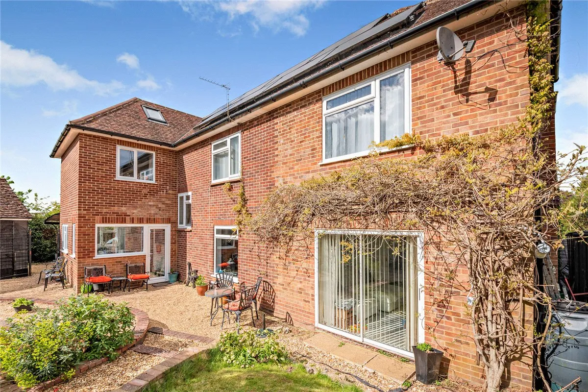 George Street, Kingsclere, RG20, photo 21