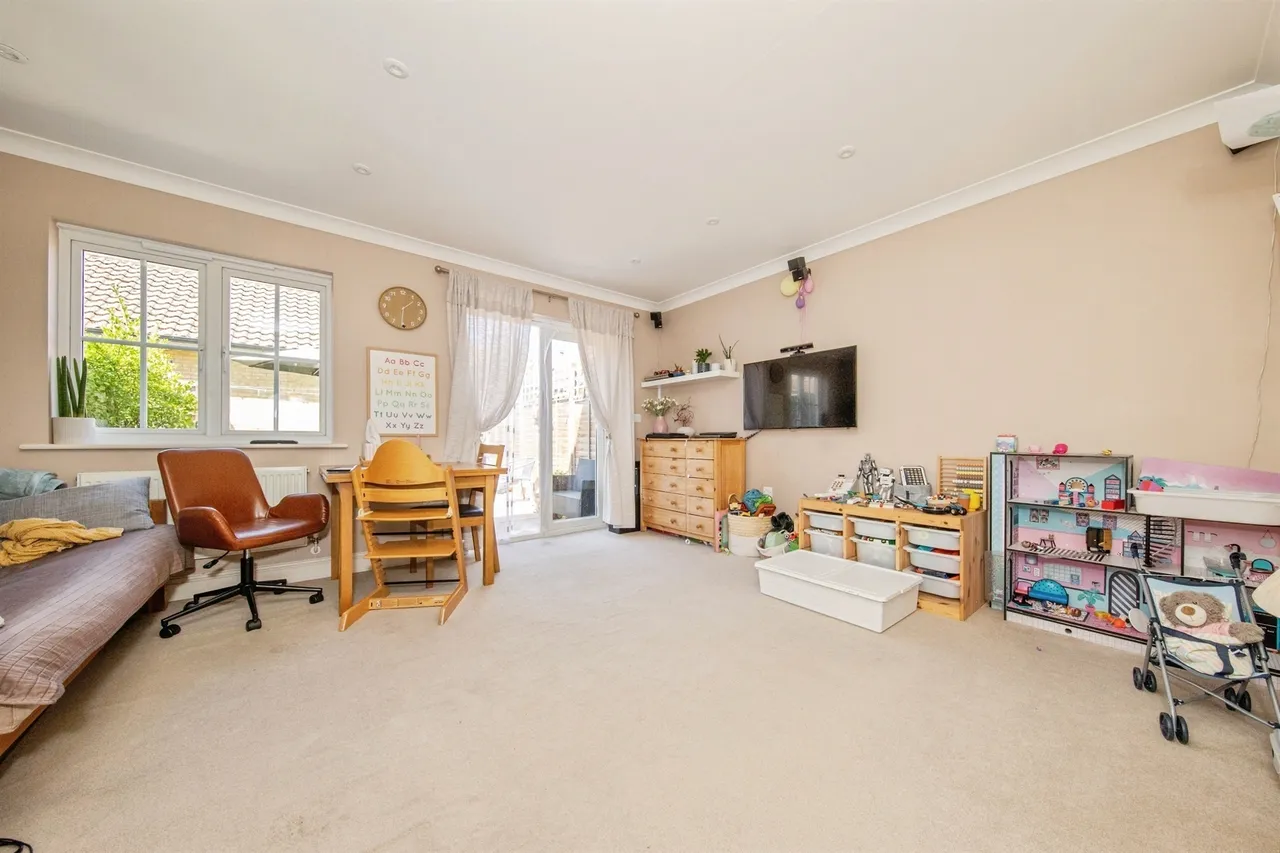 Weetmans Drive, Highwoods, Colchester, photo 4