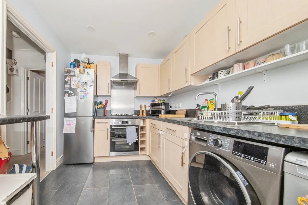 Weetmans Drive, Highwoods, Colchester, photo 6