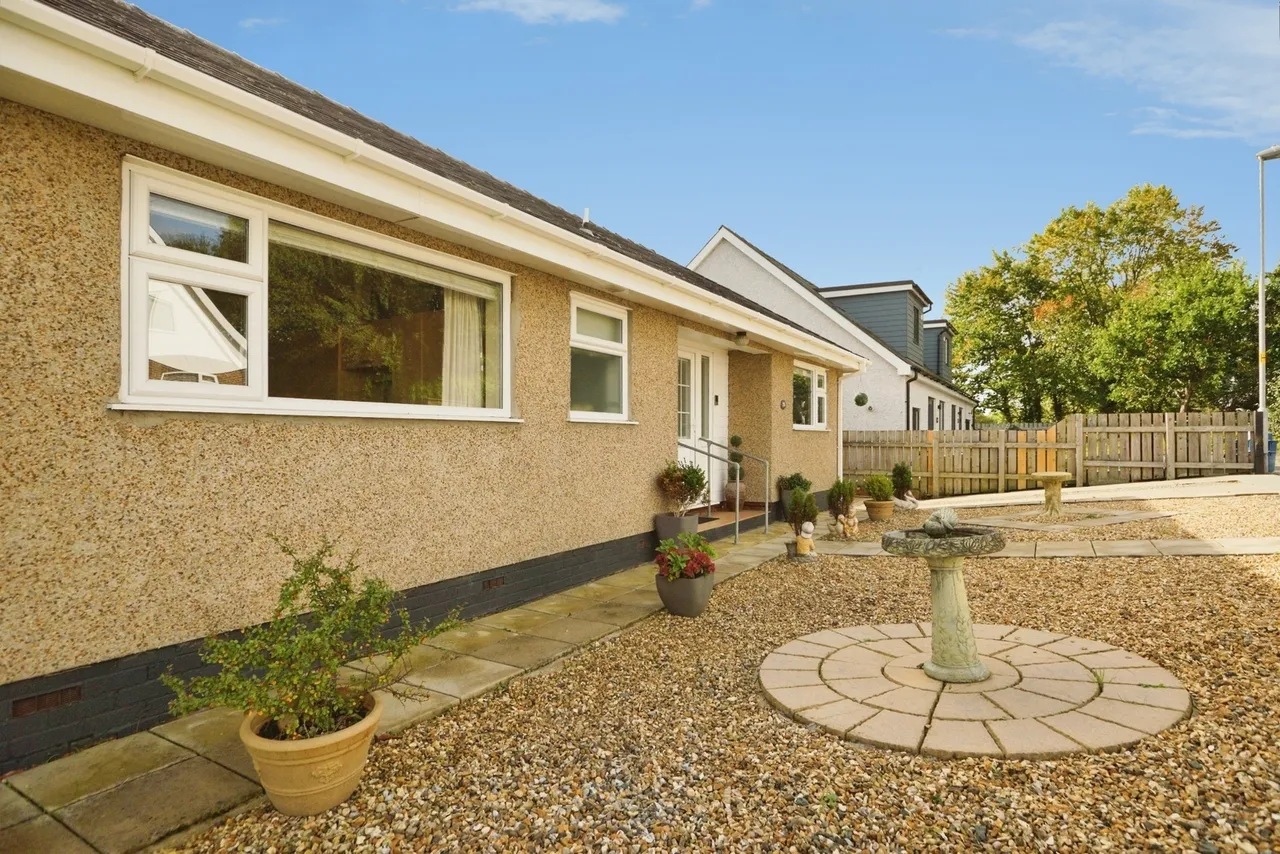Ala Road, Pwllheli, LL53, photo 21