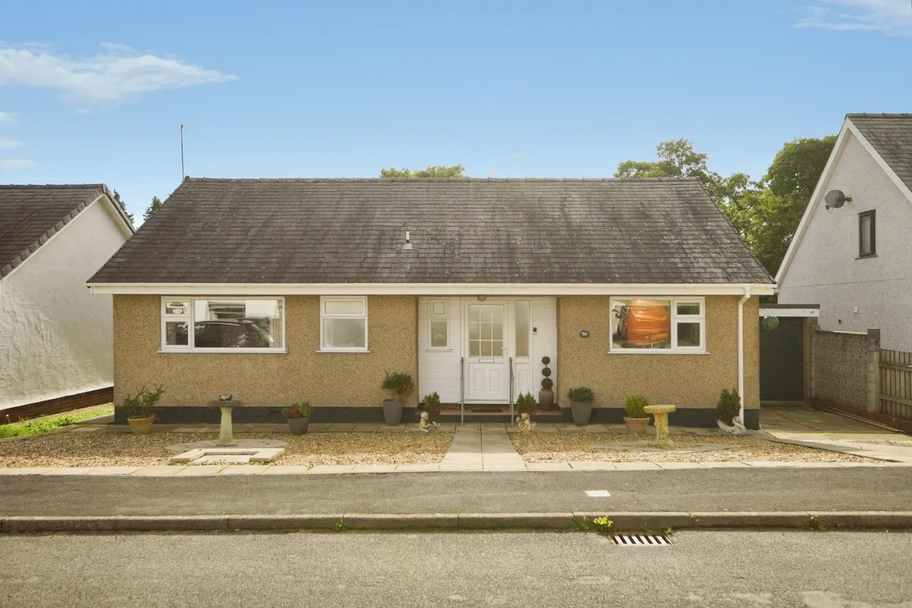 Ala Road, Pwllheli, LL53, photo 28