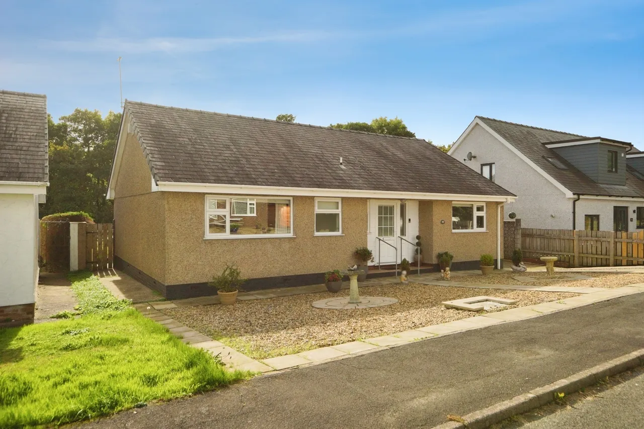 Ala Road, Pwllheli, LL53, photo 19
