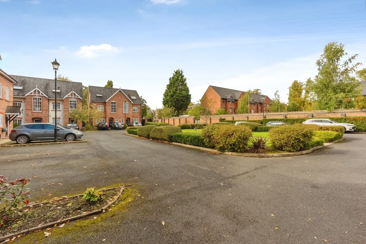 Alness Road, Whalley Range, M16, photo 19