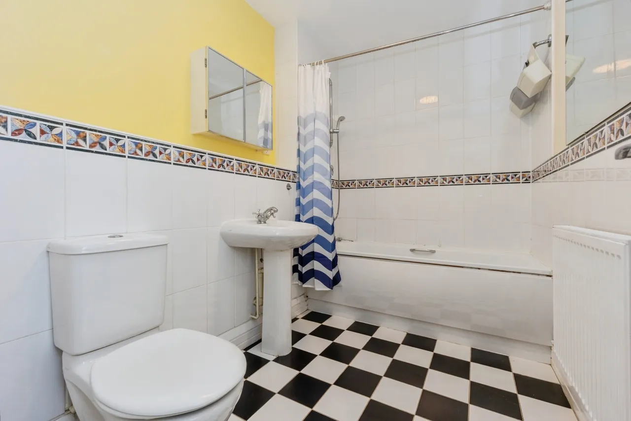 Alness Road, Whalley Range, M16, photo 9