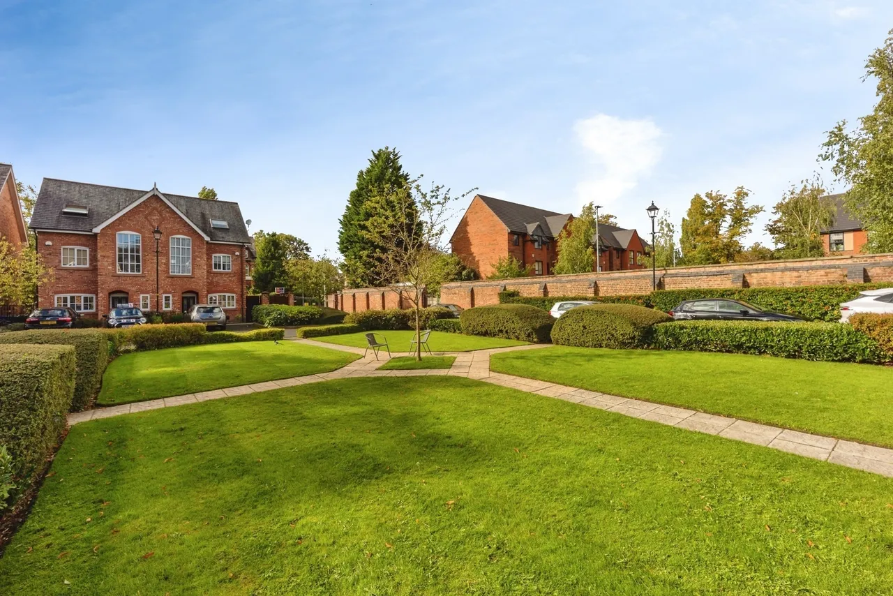 Alness Road, Whalley Range, M16, photo 6