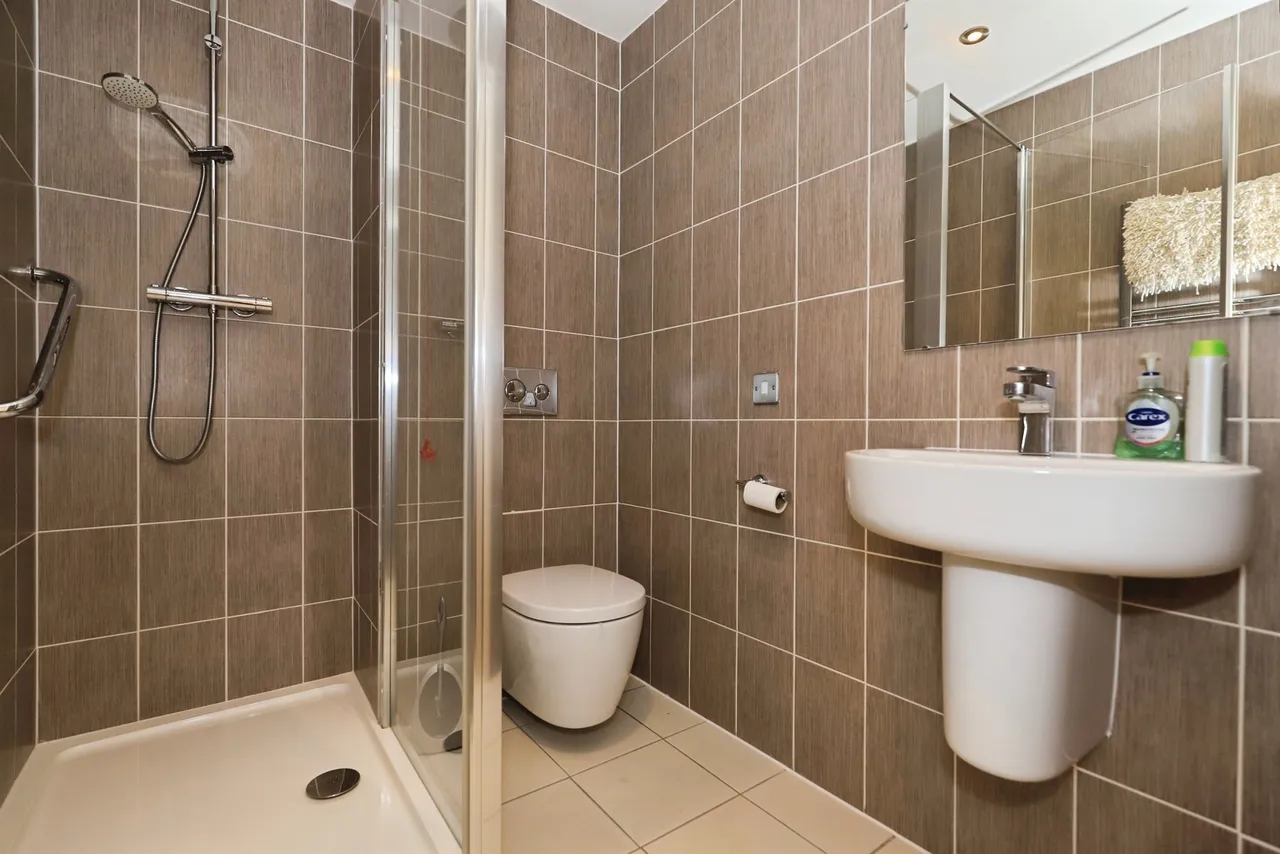 Park Road, Hagley, DY9, photo 11