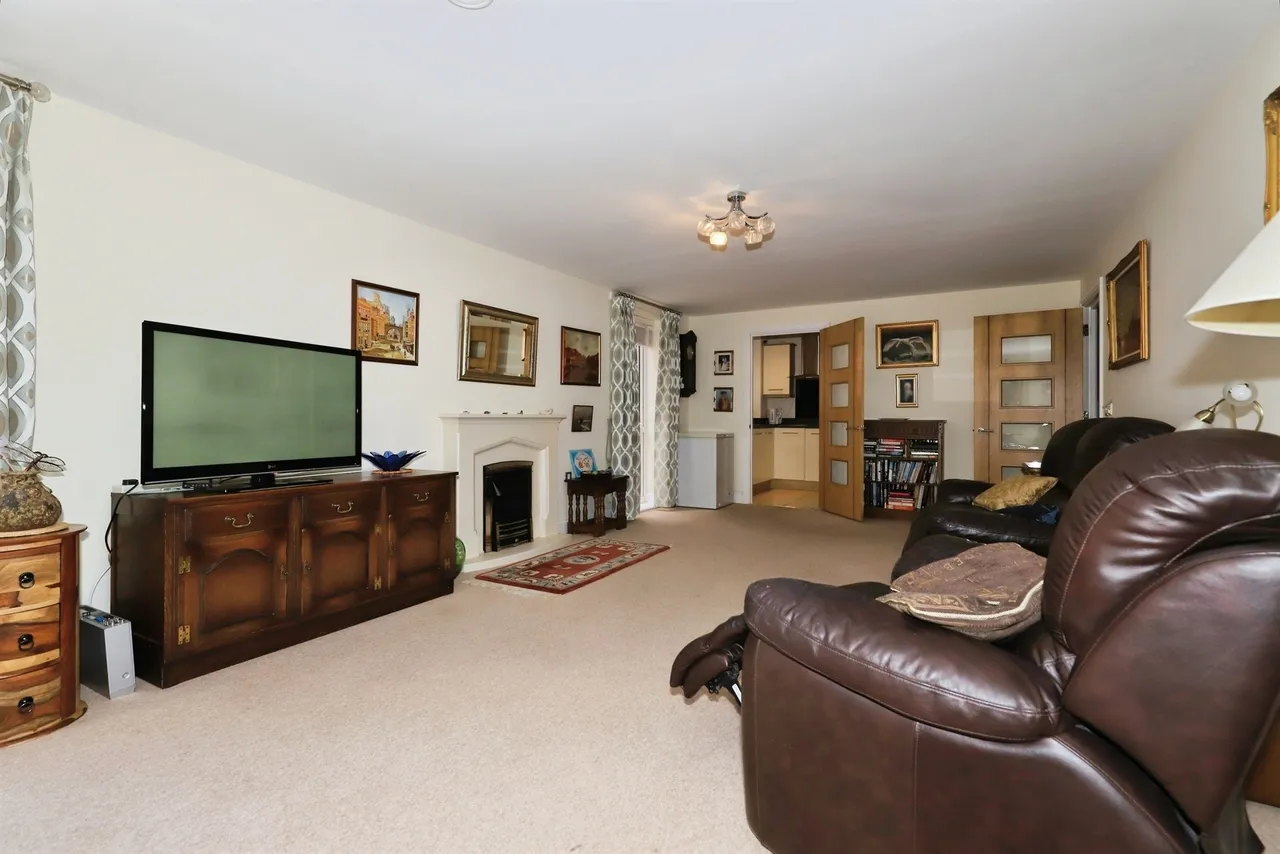 Park Road, Hagley, DY9, photo 6