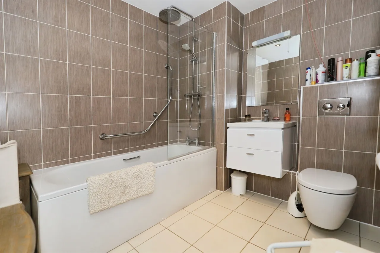 Park Road, Hagley, DY9, photo 14