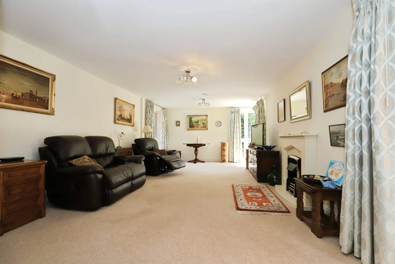 Park Road, Hagley, DY9, photo 5