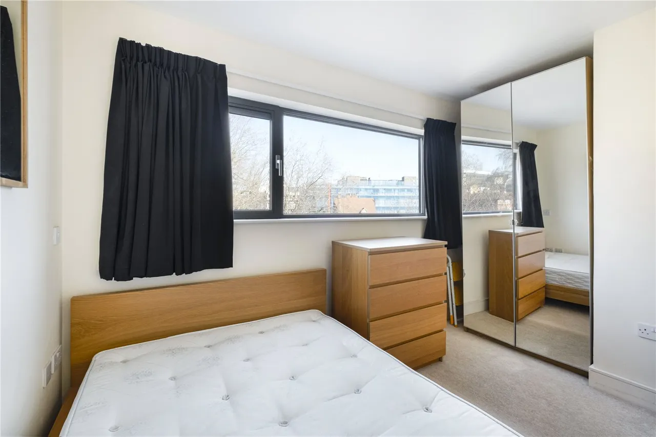 Tower Bridge Road, London, SE1, photo 7