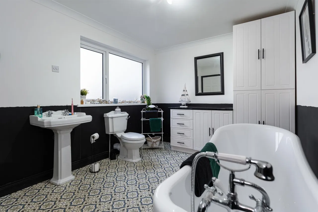 Moss Road, Millisle, BT22, photo 23
