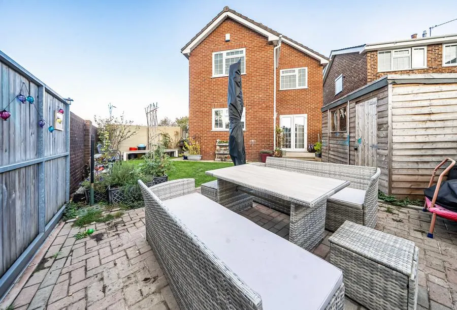 Rectory Close, Yate, BS37, photo 13