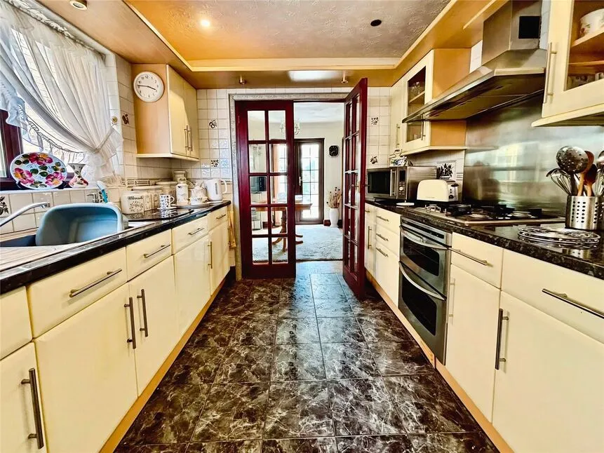 Eastchurch Road, Cliftonville, Kent, CT9, photo 6