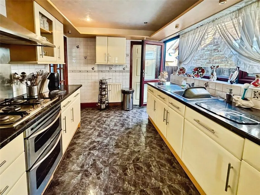 Eastchurch Road, Cliftonville, Kent, CT9, photo 8