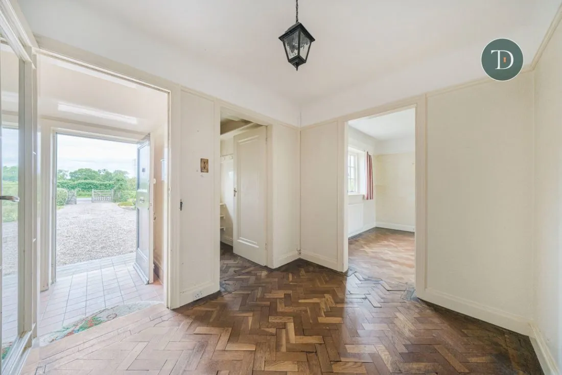 Grove Road, Mollington, CH1 6LG, photo 4