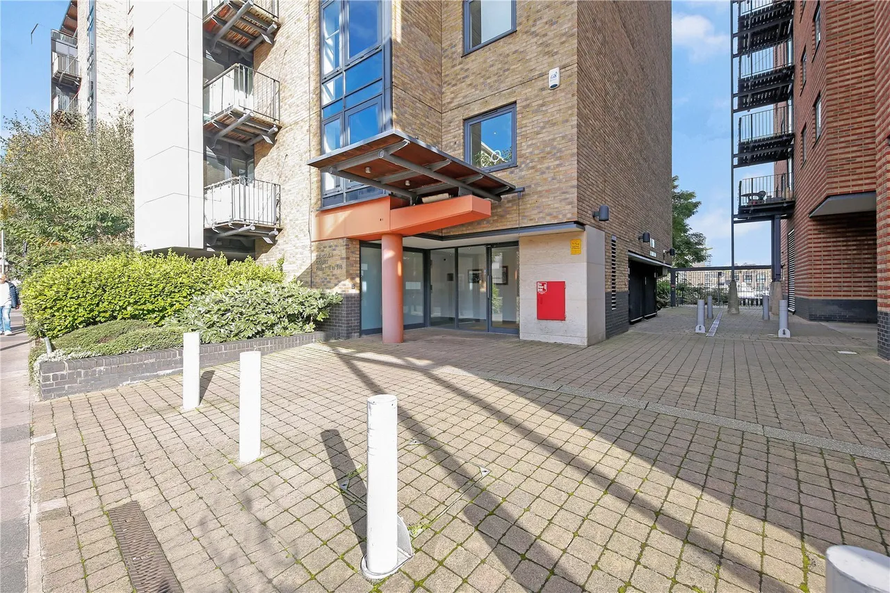 Berglen Court, Limehouse, E14, photo 32