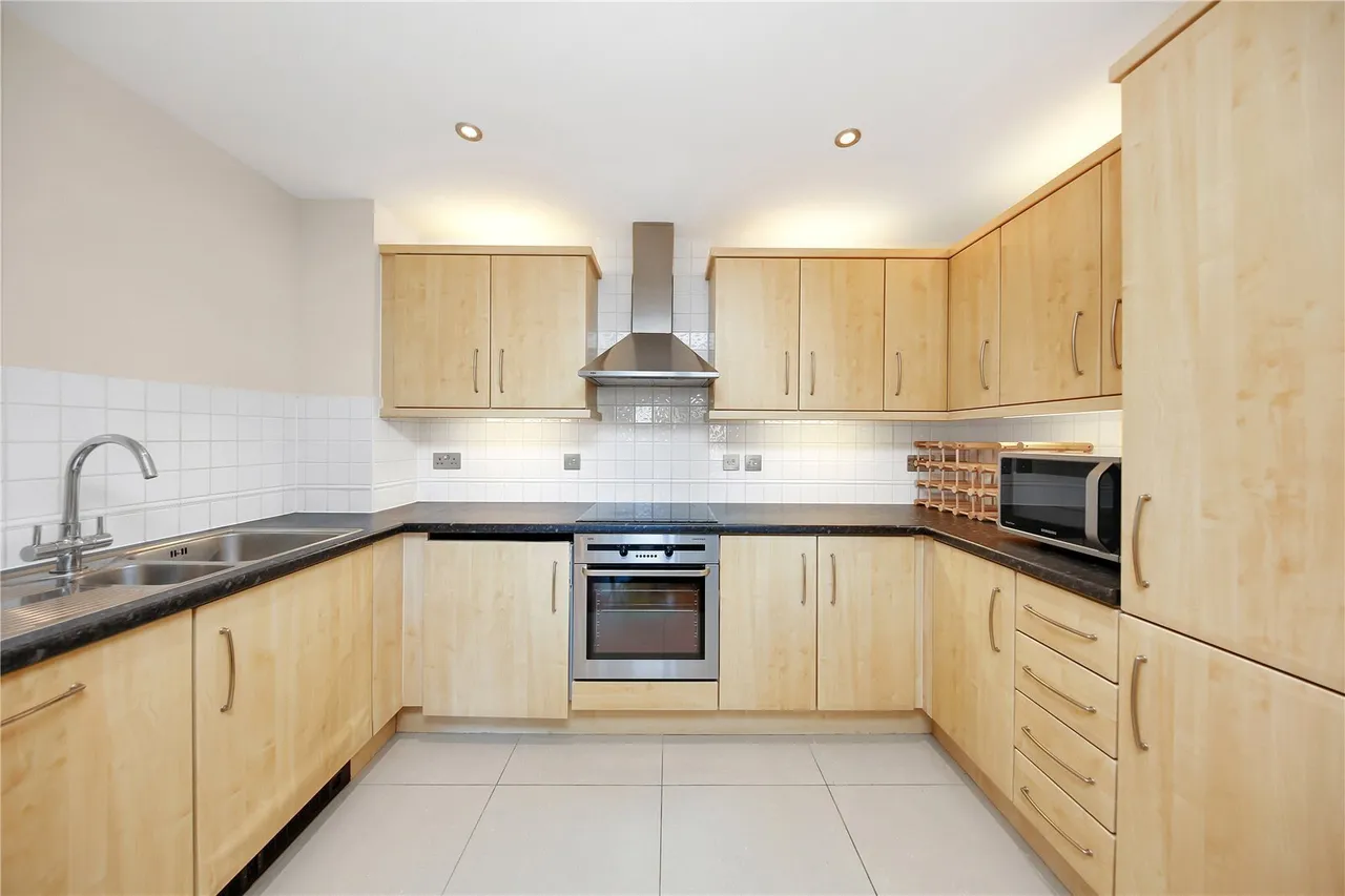 Berglen Court, Limehouse, E14, photo 13