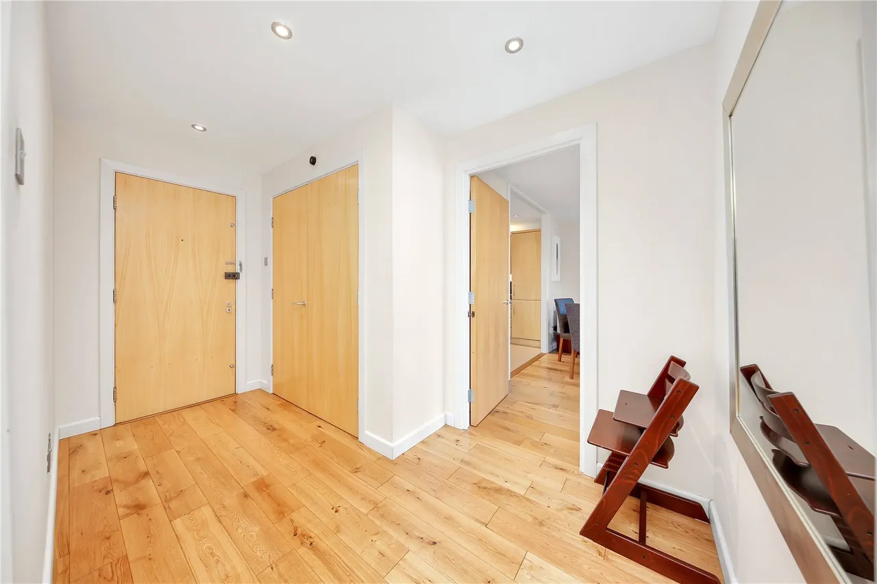 Berglen Court, Limehouse, E14, photo 33