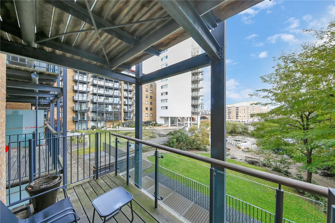 Berglen Court, Limehouse, E14, photo 6